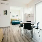 Al 13 Verde - Lakeside Leisure & Business